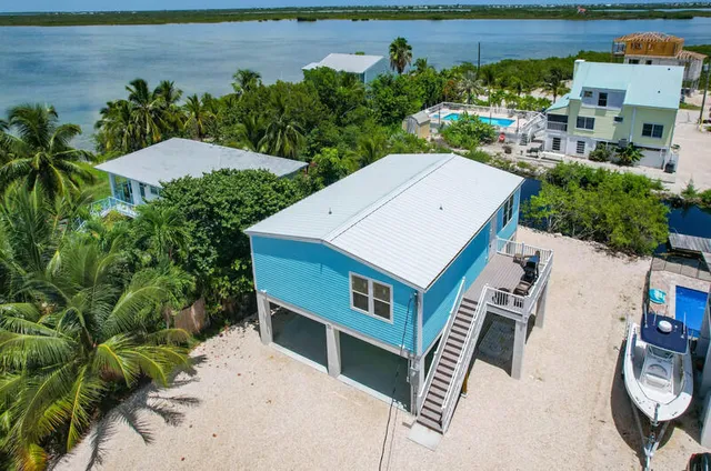 463 Les Rohde Drive Summerland Key, Florida